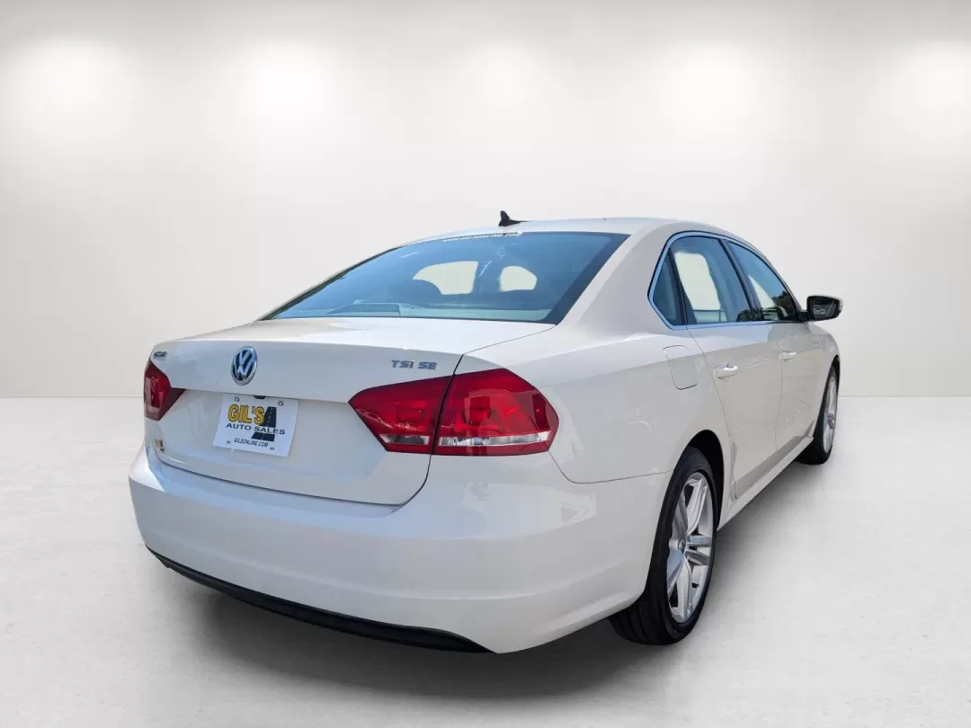 2014 Volkswagen Passat SE w/Sunroof and Nav (1VWBS7A31EC) with an Other engine, located at 3959 U.S. 80 W, Phenix City, AL, 36870, (334) 297-4885, 32.469296, -85.135185 - Are you on the hunt for a reliable commuter sedan that perfectly balances style, comfort, and affordability? Look no further than this 2014 Volkswagen Passat, available now at Gils Auto in Phenix City, AL! This vehicle is not just a means of transportation; it's an invitation to experience the joy o - Photo#5