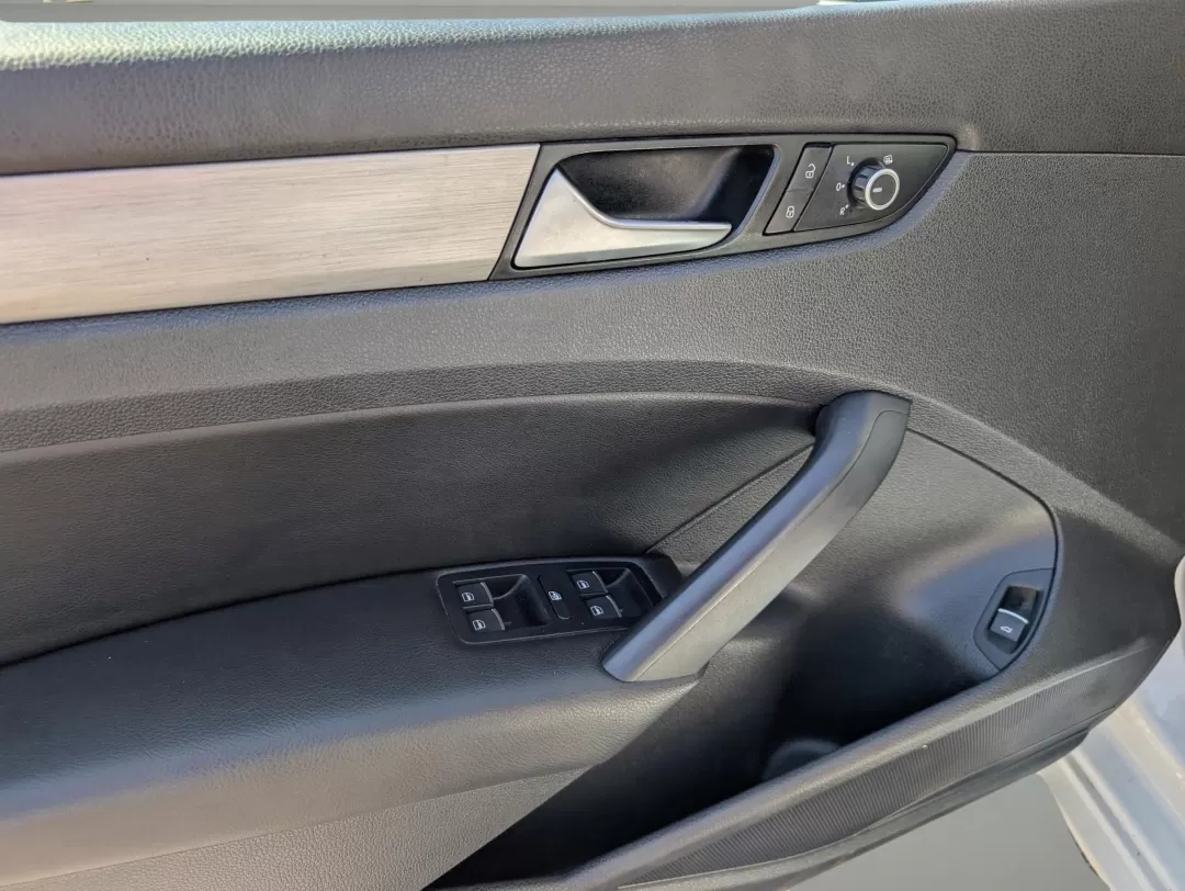 2014 Volkswagen Passat SE w/Sunroof and Nav (1VWBS7A31EC) with an Other engine, located at 3959 U.S. 80 W, Phenix City, AL, 36870, (334) 297-4885, 32.469296, -85.135185 - Are you on the hunt for a reliable commuter sedan that perfectly balances style, comfort, and affordability? Look no further than this 2014 Volkswagen Passat, available now at Gils Auto in Phenix City, AL! This vehicle is not just a means of transportation; it's an invitation to experience the joy o - Photo#9