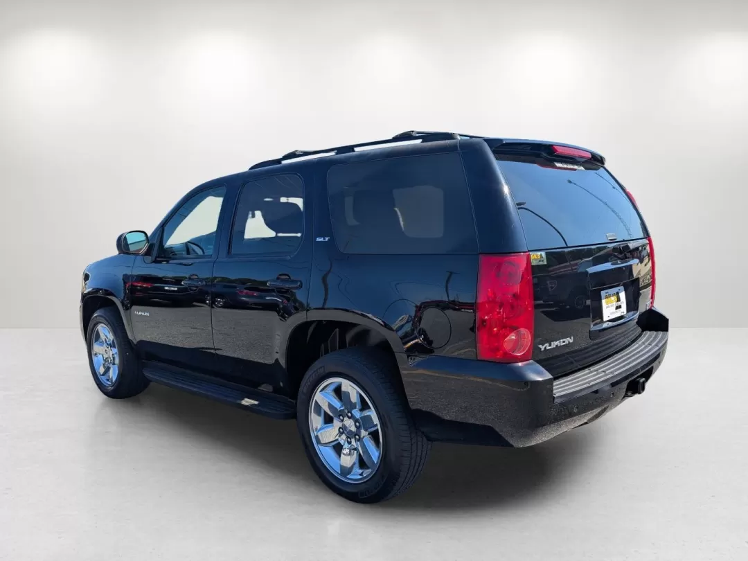 2014 /Light Tan GMC Yukon SLT (1GKS1CE05ER) with an Other engine, located at 3959 U.S. 80 W, Phenix City, AL, 36870, (334) 297-4885, 32.469296, -85.135185 - **Discover the Adventure in a 2014 GMC Yukon SLT at Gils Auto in Phenix City, AL!**<br /> <br /> Are you ready to elevate your family adventures or tackle tough commutes with a vehicle that combines comfort, space, and powerful performance? Look no further than this stunning 2014 GMC Yukon SLT, avai - Photo#7