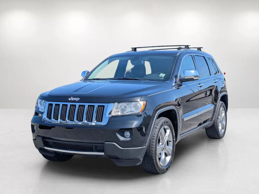 2013 /Black Jeep Grand Cherokee Limited (1C4RJFBG0DC) with an Other engine, located at 3959 U.S. 80 W, Phenix City, AL, 36870, (334) 297-4885, 32.469296, -85.135185 - **Elevate Your Adventures with This 2013 Jeep Grand Cherokee Limited in Phenix City, AL!**<br /> <br /> Are you ready to embark on unforgettable journeys and create lasting family memories? Look no further than this stunning 2013 Jeep Grand Cherokee Limited, now available at Gils Auto in Phenix City - Photo#1