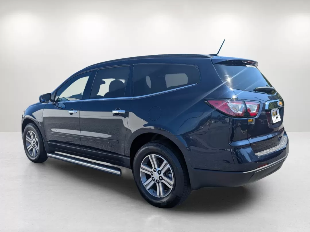 2016 /Dark Titanium/Light Titanium Chevrolet Traverse LT (1GNKRHKD8GJ) with an Other engine, located at 3959 U.S. 80 W, Phenix City, AL, 36870, (334) 297-4885, 32.469296, -85.135185 - **Explore Life's Adventures with the 2016 Chevrolet Traverse LT at Gils Auto in Phenix City, AL!**<br /> <br /> Are you ready to hit the road with family and friends, or embark on weekend getaways filled with adventure? The 2016 Chevrolet Traverse LT is the perfect SUV for those who crave versatilit - Photo#7