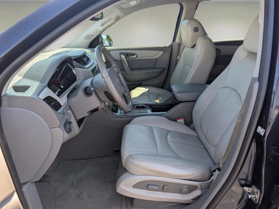 2016 /Dark Titanium/Light Titanium Chevrolet Traverse LT (1GNKRHKD8GJ) with an Other engine, located at 3959 U.S. 80 W, Phenix City, AL, 36870, (334) 297-4885, 32.469296, -85.135185 - **Explore Life's Adventures with the 2016 Chevrolet Traverse LT at Gils Auto in Phenix City, AL!**<br /> <br /> Are you ready to hit the road with family and friends, or embark on weekend getaways filled with adventure? The 2016 Chevrolet Traverse LT is the perfect SUV for those who crave versatilit - Photo#10