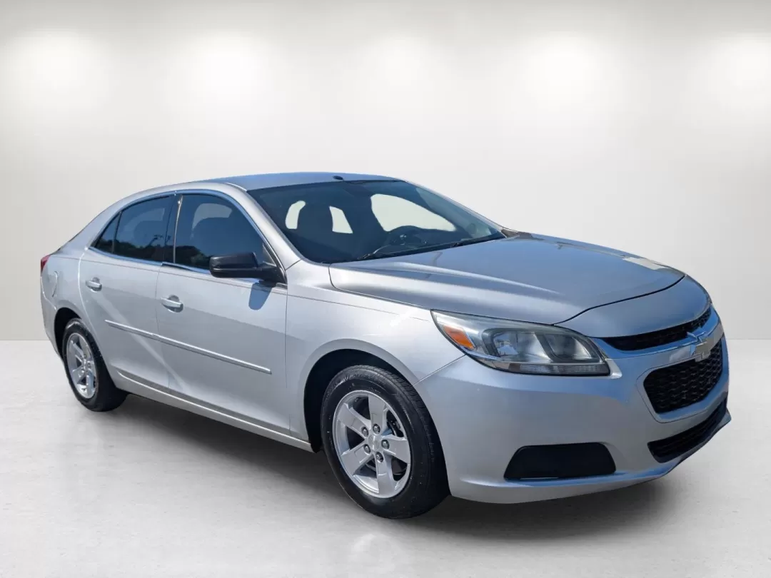 2014 /Jet Black/Titanium Chevrolet Malibu LS (1G11B5SL4EF) with an Other engine, located at 521 Old Farm Lane Rd, Prattville, AL, 36066, (334) 325-1505, 32.482460, -86.416367 - Elevate your driving experience with the 2014 Chevrolet Malibu LS, a perfect blend of style, comfort, and performance for those who seek both practicality and flair. Whether you're commuting to work, shuttling the kids to school, or embarking on a weekend adventure, this sedan offers the versatility - Photo#2
