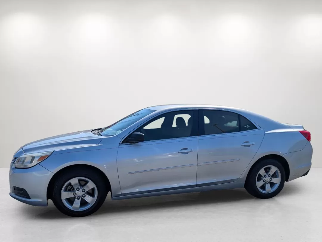 2014 /Jet Black/Titanium Chevrolet Malibu LS (1G11B5SL4EF) with an Other engine, located at 521 Old Farm Lane Rd, Prattville, AL, 36066, (334) 325-1505, 32.482460, -86.416367 - Elevate your driving experience with the 2014 Chevrolet Malibu LS, a perfect blend of style, comfort, and performance for those who seek both practicality and flair. Whether you're commuting to work, shuttling the kids to school, or embarking on a weekend adventure, this sedan offers the versatility - Photo#7