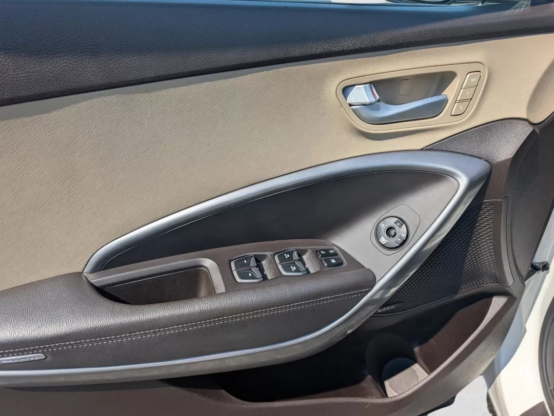 2017 /Beige Hyundai Santa Fe Limited Ultimate (KM8SR4HFXHU) with an Other engine, located at 5115 14th Ave., Columbus, GA, 31904, (706) 323-0345, 32.511494, -84.971046 - **Discover Your Ideal SUV: 2017 Hyundai Santa Fe Limited Ultimate at Gils Auto in Phenix City, AL**<br /> <br /> Are you ready to elevate your family adventures, daily commutes, or weekend getaways? Look no further! The 2017 Hyundai Santa Fe Limited Ultimate, available now at Gils Auto in Phenix Cit - Photo#8