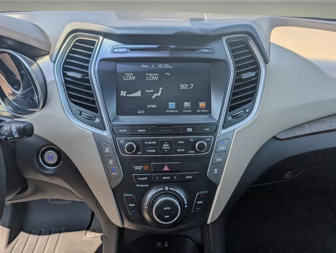 2017 /Beige Hyundai Santa Fe Limited Ultimate (KM8SR4HFXHU) with an Other engine, located at 5115 14th Ave., Columbus, GA, 31904, (706) 323-0345, 32.511494, -84.971046 - **Discover Your Ideal SUV: 2017 Hyundai Santa Fe Limited Ultimate at Gils Auto in Phenix City, AL**<br /> <br /> Are you ready to elevate your family adventures, daily commutes, or weekend getaways? Look no further! The 2017 Hyundai Santa Fe Limited Ultimate, available now at Gils Auto in Phenix Cit - Photo#15