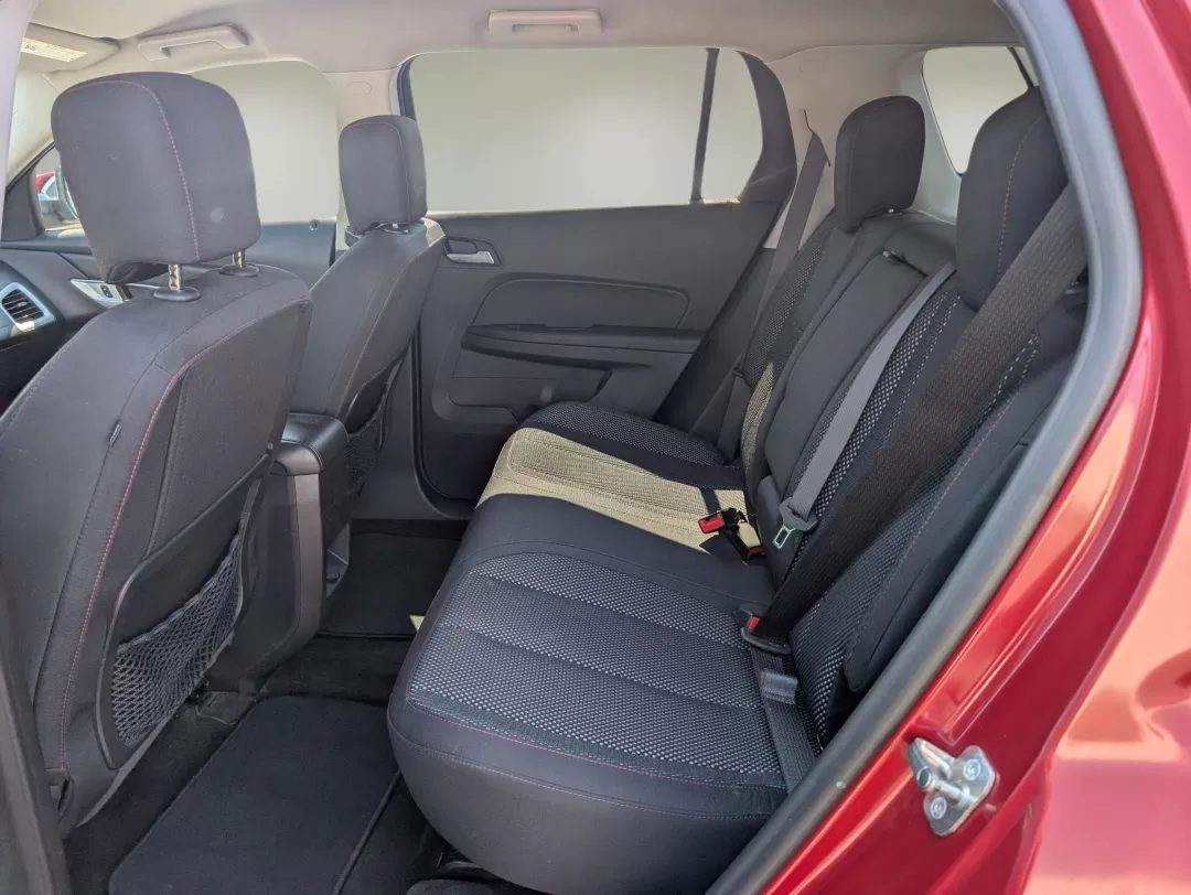 2015 /Jet Black GMC Terrain SLE (2GKALREKXF6) with an Other engine, located at 1430 Gateway Drive, Opelika, AL, 36801, (334) 239-0944, 32.637871, -85.409790 - **Explore Adventure in Style: 2015 GMC Terrain SLE at Gils Auto - Phenix City**<br /> <br /> Are you ready to elevate your daily drive? Discover the 2015 GMC Terrain SLE, a perfect blend of style, comfort, and performance, making it an ideal choice for families, commuters, and weekend adventurers al - Photo#10