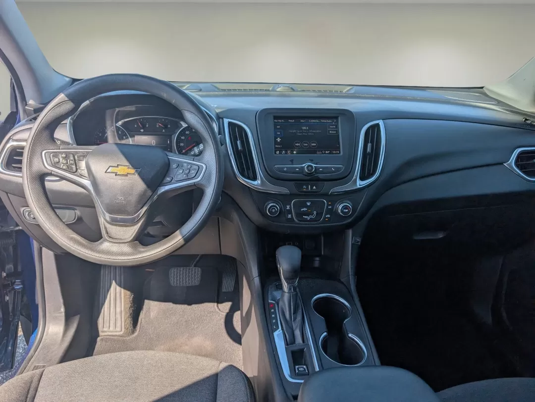 2022 /Jet Black Chevrolet Equinox LT (3GNAXUEV0NL) with an Other engine, located at 3959 U.S. 80 W, Phenix City, AL, 36870, (334) 297-4885, 32.469296, -85.135185 - **Explore the Open Road with the 2022 Chevrolet Equinox Your Perfect Adventure Companion!**<br /> <br /> Are you searching for the ideal vehicle that can transition seamlessly from weekday commutes to weekend escapades? Look no further than the stunning 2022 Chevrolet Equinox LT available now at Gi - Photo#12