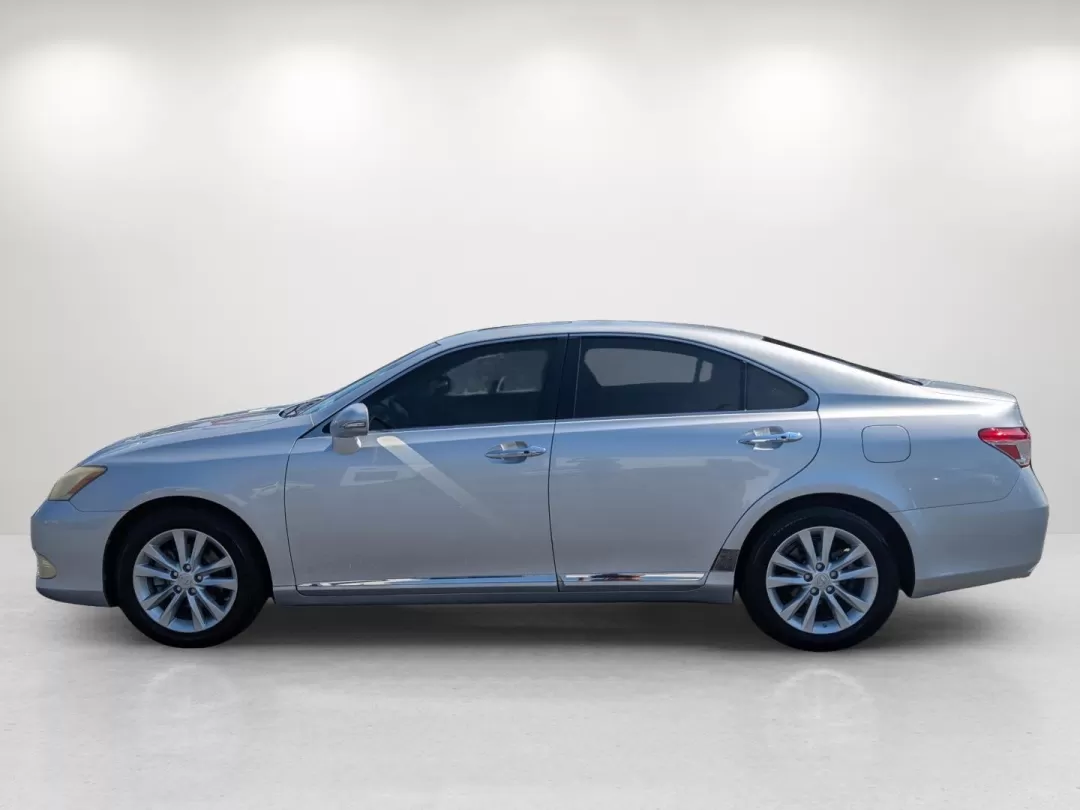 2012 Lexus ES 350 (JTHBK1EG8C2) with an Other engine, located at 521 Old Farm Lane Rd, Prattville, AL, 36066, (334) 325-1505, 32.482460, -86.416367 - **Experience the Luxurious Ride You Deserve with this 2012 Lexus ES 350 at Gils Auto!**<br /> <br /> Are you searching for a vehicle that perfectly balances comfort, elegance, and reliability? Look no further! Nestled in the heart of Prattville, AL, Gils Auto offers this stunning 2012 Lexus ES 350 t - Photo#7
