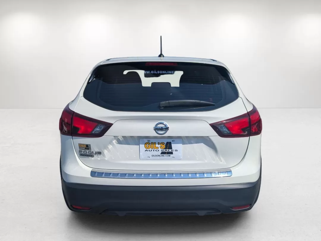 2019 /Charcoal Nissan Rogue S (JN1BJ1CP4KW) with an Other engine, located at 5115 14th Ave., Columbus, GA, 31904, (706) 323-0345, 32.511494, -84.971046 - Discover the perfect blend of adventure and everyday practicality with this 2019 Nissan Rogue S, available now at Gils Auto in Phenix City, AL. Whether you're commuting to work, taking the kids to soccer practice, or planning a weekend getaway, this versatile SUV is designed to meet your lifestyle n - Photo#5