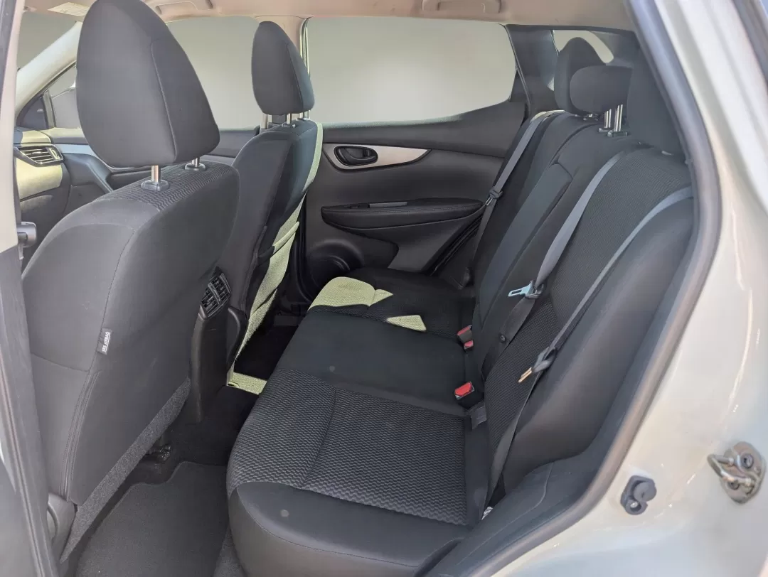 2019 /Charcoal Nissan Rogue S (JN1BJ1CP4KW) with an Other engine, located at 5115 14th Ave., Columbus, GA, 31904, (706) 323-0345, 32.511494, -84.971046 - Discover the perfect blend of adventure and everyday practicality with this 2019 Nissan Rogue S, available now at Gils Auto in Phenix City, AL. Whether you're commuting to work, taking the kids to soccer practice, or planning a weekend getaway, this versatile SUV is designed to meet your lifestyle n - Photo#10