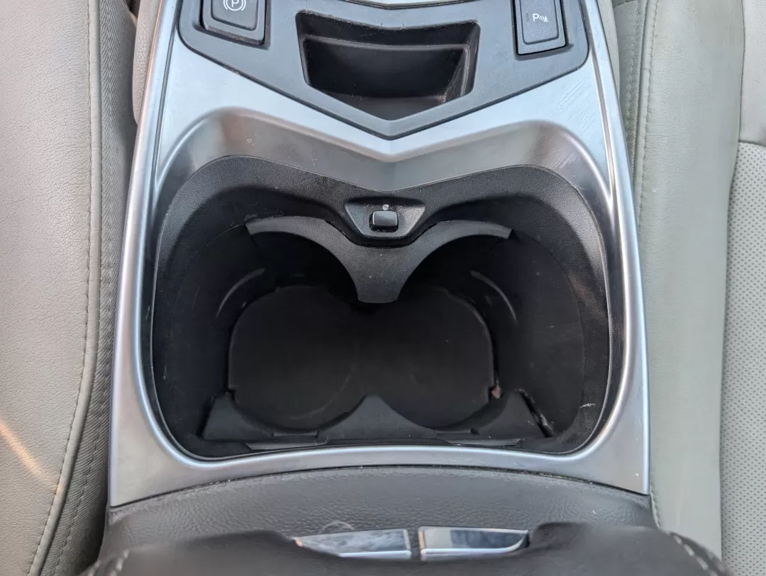 2014 /Light Titanium w/Ebony accents Cadillac SRX Luxury Collection (3GYFNEE31ES) with an Other engine, located at 5115 14th Ave., Columbus, GA, 31904, (706) 323-0345, 32.511494, -84.971046 - **Elevate Your Lifestyle with the 2014 Cadillac SRX Luxury Collection The Perfect SUV for Your Adventures!**<br /> <br /> If you're seeking a vehicle that combines luxury, performance, and practicality, look no further than the 2014 Cadillac SRX Luxury Collection. This all-wheel-drive SUV is design - Photo#13