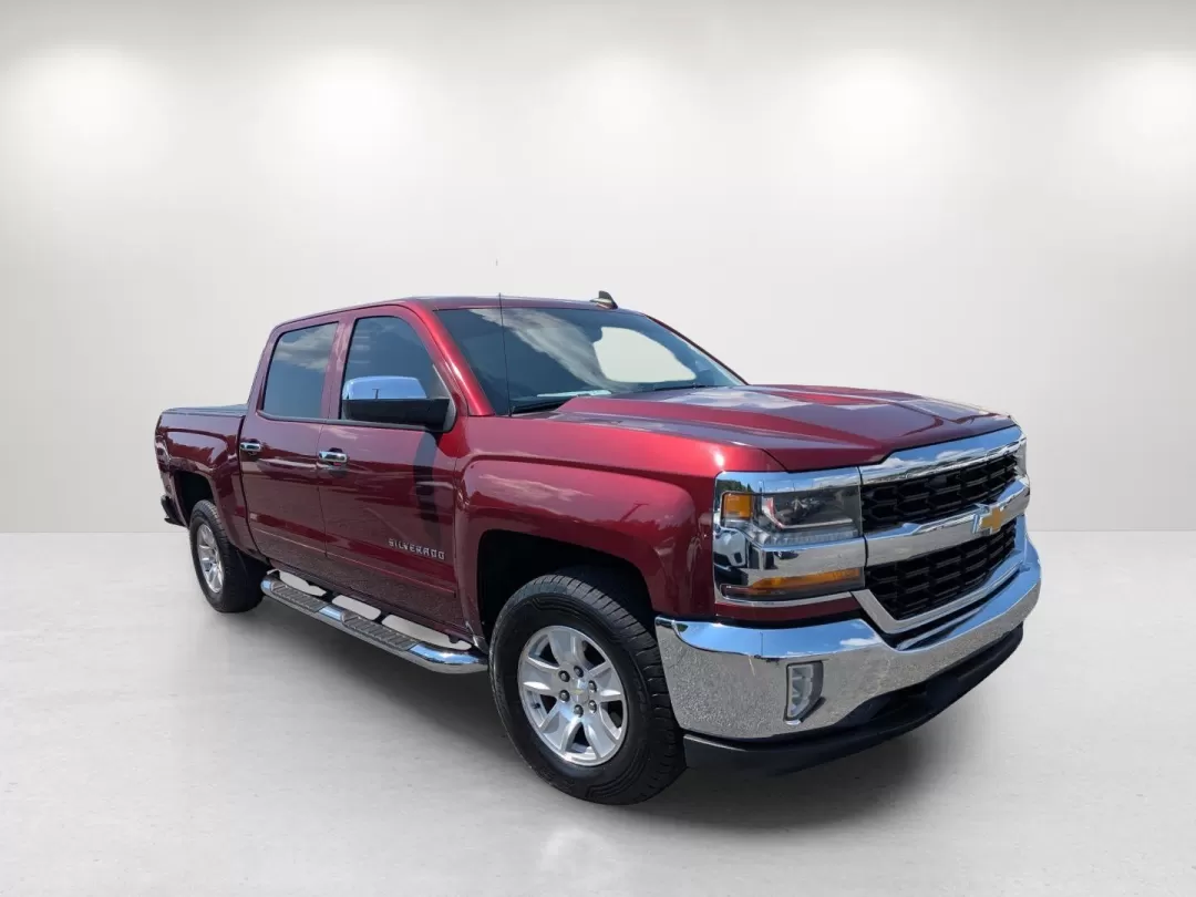 2017 /Jet Black Chevrolet Silverado 1500 LT (3GCPCREC5HG) with an Other engine, located at 3959 U.S. 80 W, Phenix City, AL, 36870, (334) 297-4885, 32.469296, -85.135185 - Elevate your daily drive or weekend getaway with the remarkable 2017 Chevrolet Silverado 1500 LT, the ideal pickup for both work and play. Whether you're a budget-conscious buyer in search of low down payment cars or simply looking to upgrade your ride, this truck meets your needs with style and fun - Photo#3