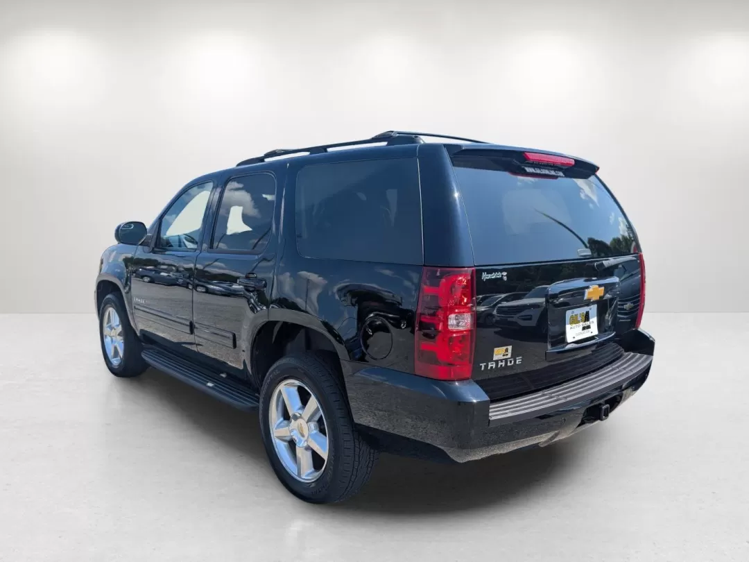 2014 /Ebony Chevrolet Tahoe LS (1GNSKAE00ER) with an Other engine, located at 3959 U.S. 80 W, Phenix City, AL, 36870, (334) 297-4885, 32.469296, -85.135185 - Elevate your family adventures and weekend getaways with this robust 2014 Chevrolet Tahoe LS, a versatile SUV that perfectly balances style, comfort, and functionality. This vehicle is not just about getting from point A to point B; it's about creating memorable moments with your loved ones. Whether - Photo#6
