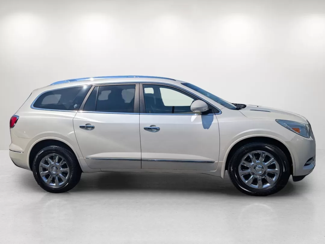 2013 /Choccachino Buick Enclave Leather (5GAKRCKD9DJ) with an Other engine, located at 3959 U.S. 80 W, Phenix City, AL, 36870, (334) 297-4885, 32.469296, -85.135185 - Discover your next adventure in this stunning 2013 Buick Enclave, a perfect blend of luxury and practicality designed for families and weekend explorers alike. With its spacious interior and top-notch safety features, this SUV is an ideal choice for those who love the open road, whether you're takin - Photo#3