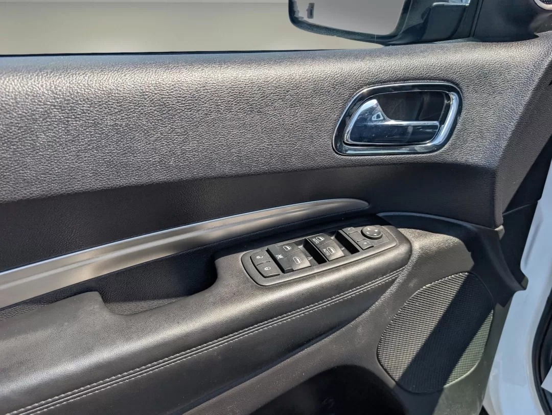 2017 /Black Dodge Durango SXT (1C4RDHAGXHC) with an Other engine, located at 5115 14th Ave., Columbus, GA, 31904, (706) 323-0345, 32.511494, -84.971046 - Are you ready for your next adventure? The 2017 Dodge Durango SXT is the perfect SUV for growing families, weekend warriors, or anyone seeking a reliable vehicle that balances comfort and capability. With its spacious interior and impressive technology features, this Durango is designed to elevate y - Photo#8