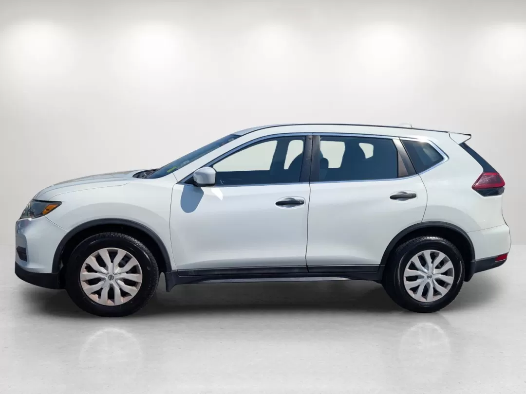 2018 /Charcoal Nissan Rogue S (5N1AT2MT1JC) with an Other engine, located at 3959 U.S. 80 W, Phenix City, AL, 36870, (334) 297-4885, 32.469296, -85.135185 - **Adventure Awaits with this 2018 Nissan Rogue at Gils Auto!**<br /> <br /> Are you ready to elevate your lifestyle and embark on unforgettable journeys? Whether you're planning family outings, weekend getaways, or commuting to work, the 2018 Nissan Rogue is the perfect companion. With its spacious - Photo#7
