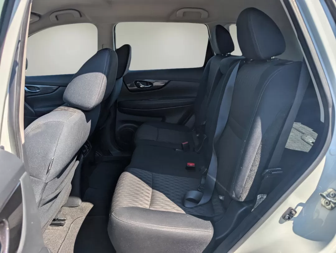 2018 /Charcoal Nissan Rogue S (5N1AT2MT1JC) with an Other engine, located at 3959 U.S. 80 W, Phenix City, AL, 36870, (334) 297-4885, 32.469296, -85.135185 - **Adventure Awaits with this 2018 Nissan Rogue at Gils Auto!**<br /> <br /> Are you ready to elevate your lifestyle and embark on unforgettable journeys? Whether you're planning family outings, weekend getaways, or commuting to work, the 2018 Nissan Rogue is the perfect companion. With its spacious - Photo#10