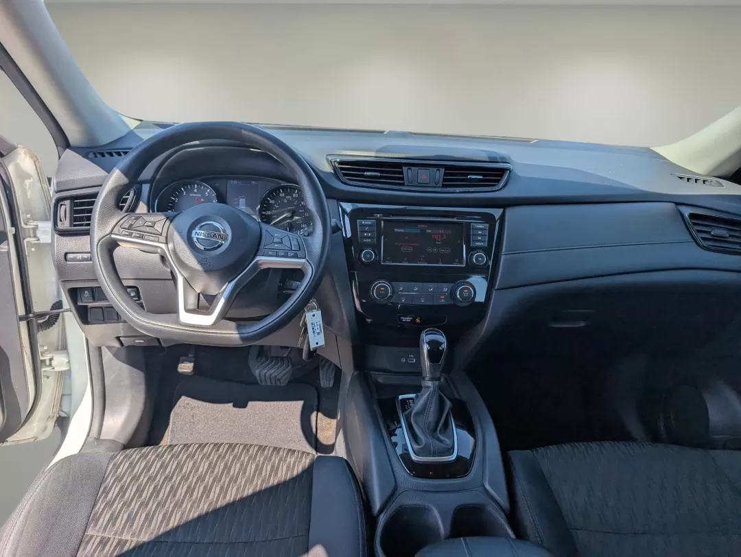 2018 /Charcoal Nissan Rogue S (5N1AT2MT1JC) with an Other engine, located at 3959 U.S. 80 W, Phenix City, AL, 36870, (334) 297-4885, 32.469296, -85.135185 - **Adventure Awaits with this 2018 Nissan Rogue at Gils Auto!**<br /> <br /> Are you ready to elevate your lifestyle and embark on unforgettable journeys? Whether you're planning family outings, weekend getaways, or commuting to work, the 2018 Nissan Rogue is the perfect companion. With its spacious - Photo#12