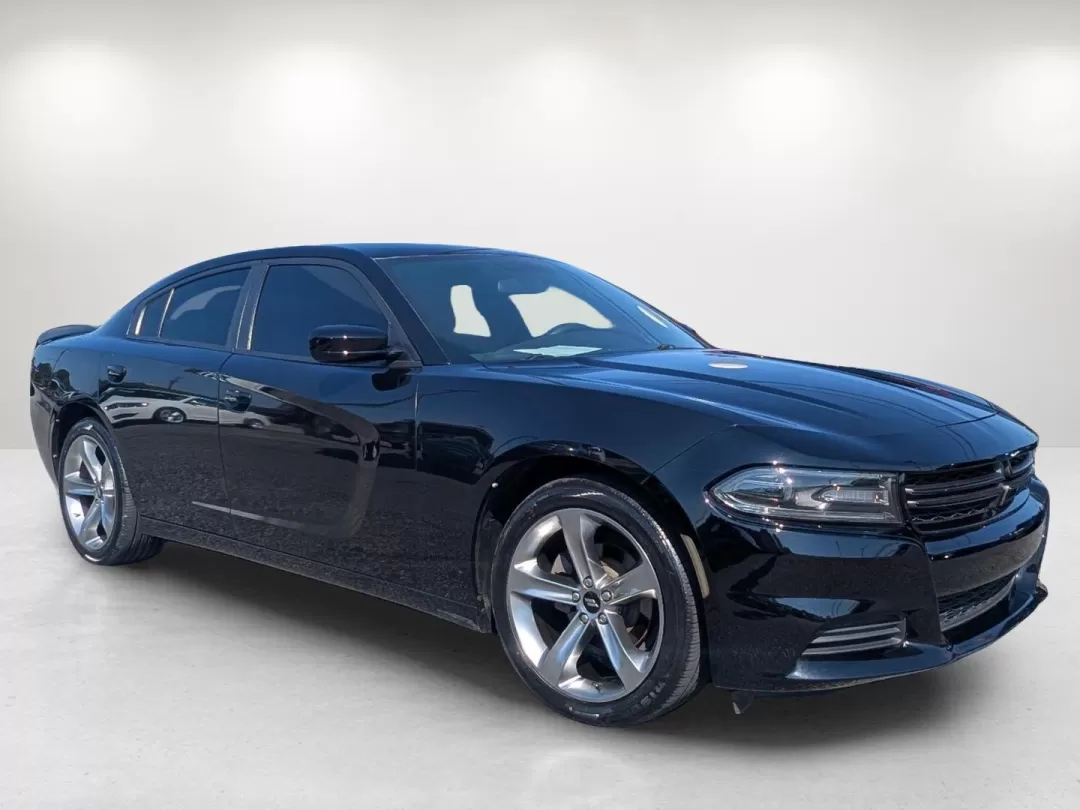 2019 /Black Dodge Charger SXT (2C3CDXBG2KH) with an Other engine, located at 3959 U.S. 80 W, Phenix City, AL, 36870, (334) 297-4885, 32.469296, -85.135185 - **Experience the Thrill of the Open Road with the 2019 Dodge Charger SXT!**<br /> <br /> Are you ready to elevate your daily commute or weekend adventures? The 2019 Dodge Charger SXT, available now at Gils Auto in Phenix City, AL, is perfect for those who crave excitement and reliability in one powe - Photo#3