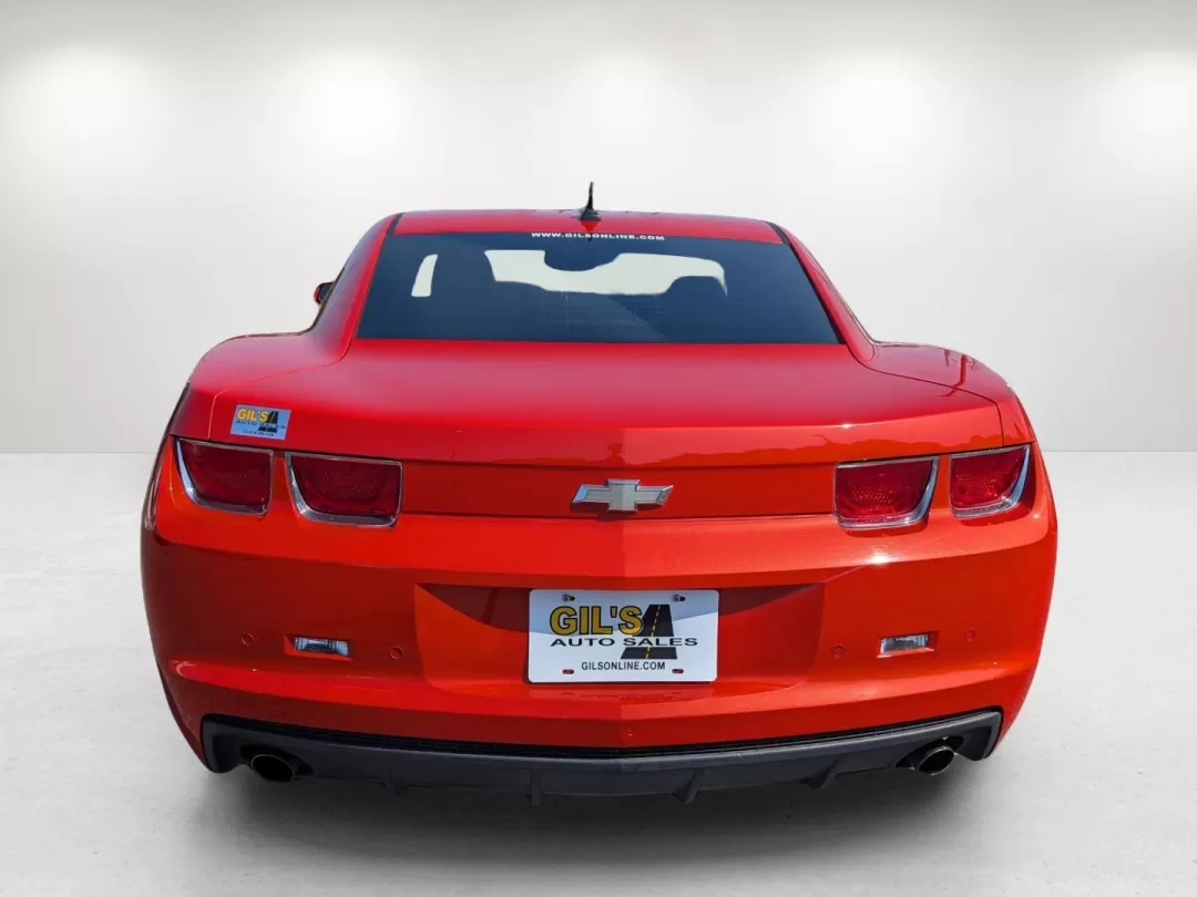 2010 /Black Chevrolet Camaro 2LT (2G1FC1EV8A9) with an Other engine, located at 3959 U.S. 80 W, Phenix City, AL, 36870, (334) 297-4885, 32.469296, -85.135185 - **Unleash Your Inner Adventurer with This 2010 Chevrolet Camaro 2LT at Gils Auto in Phenix City, AL!**<br /> <br /> Are you ready to experience the thrill of the open road? Whether you're navigating the daily grind or planning a weekend escape, this striking 2010 Chevrolet Camaro 2LT in Inferno Oran - Photo#6