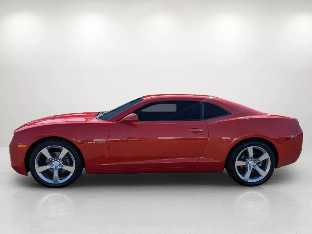 2010 /Black Chevrolet Camaro 2LT (2G1FC1EV8A9) with an Other engine, located at 3959 U.S. 80 W, Phenix City, AL, 36870, (334) 297-4885, 32.469296, -85.135185 - **Unleash Your Inner Adventurer with This 2010 Chevrolet Camaro 2LT at Gils Auto in Phenix City, AL!**<br /> <br /> Are you ready to experience the thrill of the open road? Whether you're navigating the daily grind or planning a weekend escape, this striking 2010 Chevrolet Camaro 2LT in Inferno Oran - Photo#8
