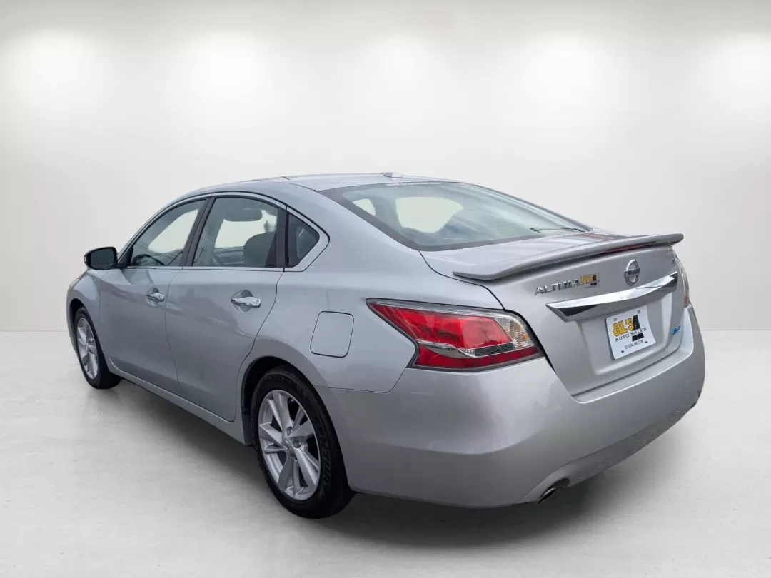 2014 /Charcoal Nissan Altima 2.5 SL (1N4AL3AP7EC) with an Other engine, located at 1430 Gateway Drive, Opelika, AL, 36801, (334) 239-0944, 32.637871, -85.409790 - ### Discover Your Next Adventure: 2014 Nissan Altima 2.5 SL at Gils Auto in Opelika, AL!<br /> <br /> Are you in search of a reliable sedan that caters to both your daily commuting and weekend escapades? Look no further! The 2014 Nissan Altima 2.5 SL at Gils Auto is the perfect blend of comfort, sty - Photo#6