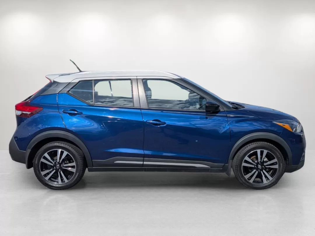 2019 /Charcoal Nissan Kicks SR (3N1CP5CU1KL) with an Other engine, located at 7000 Northlake Connector, Columbus, GA, 31904, (706) 987-8085, 32.524975, -84.978134 - Looking for a compact SUV that fits your active lifestyle and offers a blend of style and functionality? Look no further than the 2019 Nissan Kicks SR, now available at Gils Auto, your trusted Buy Here Pay Here dealership located at 521 Old Farm Lane Rd, Prattville, AL 36066. With a spacious interio - Photo#3