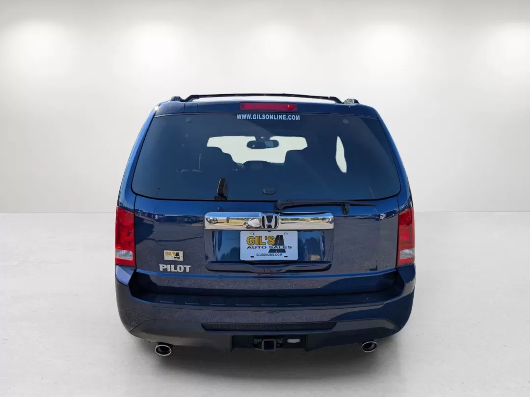 2014 Honda Pilot EX-L (5FNYF3H75EB) with an Other engine, located at 5115 14th Ave., Columbus, GA, 31904, (706) 323-0345, 32.511494, -84.971046 - **Discover Your Adventure-Worthy 2014 Honda Pilot EX-L at Gils Auto!**<br /> <br /> Are you ready to elevate your family outings or weekend getaways? Look no further than this 2014 Honda Pilot EX-L, available now at Gils Auto in Phenix City, AL. This versatile SUV is designed for those who embrace a - Photo#5