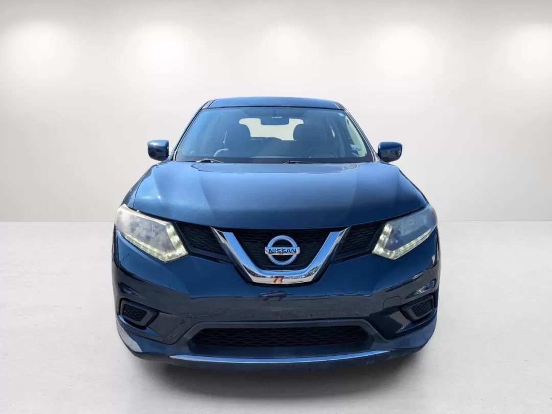 2016 /Charcoal Nissan Rogue S (KNMAT2MV5GP) with an Other engine, located at 7000 Northlake Connector, Columbus, GA, 31904, (706) 987-8085, 32.524975, -84.978134 - **Discover Your Next Adventure with a 2016 Nissan Rogue at Gils Auto - Phenix City!**<br /> <br /> Are you ready to elevate your lifestyle with a versatile, reliable SUV that fits every occasion? Look no further than this stunning **2016 Nissan Rogue S** available at **Gils Auto** in **Phenix City, - Photo#1
