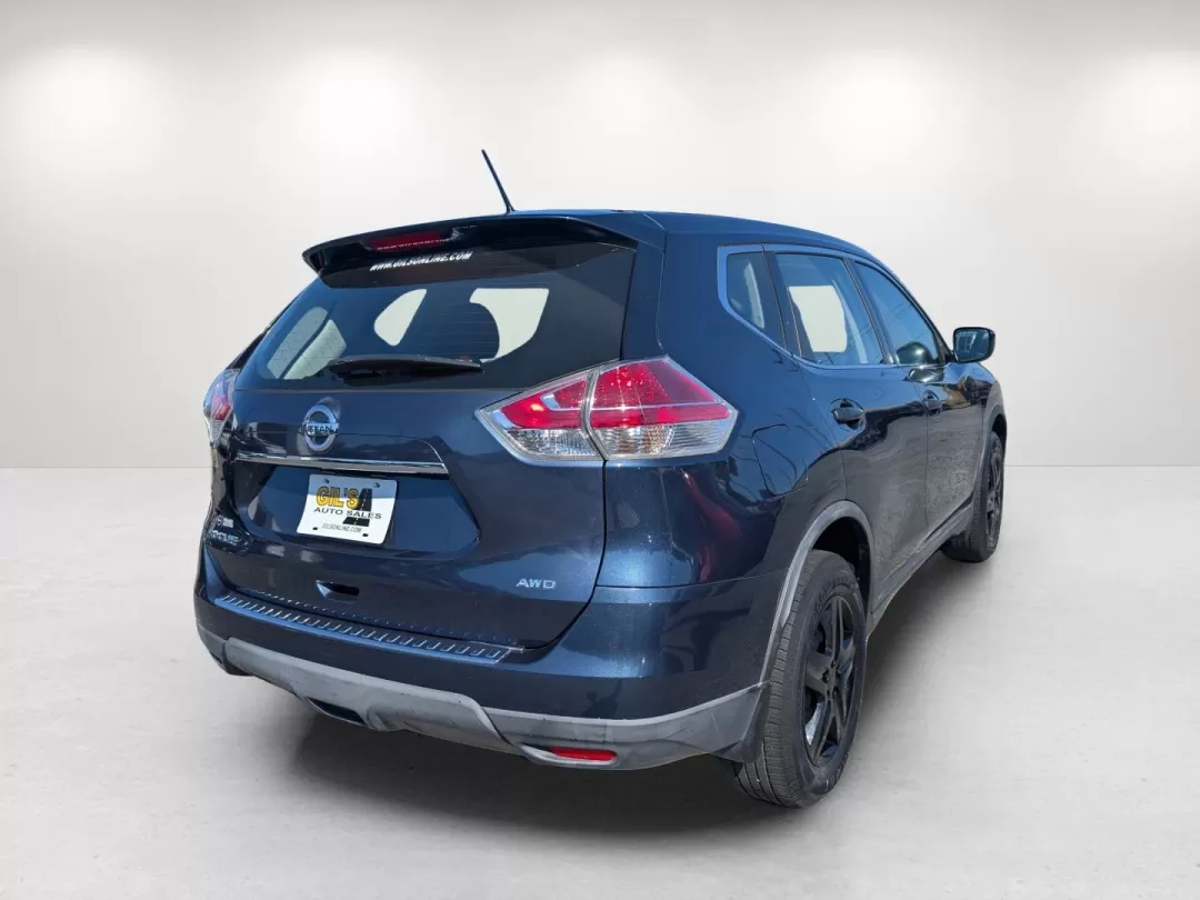 2016 /Charcoal Nissan Rogue S (KNMAT2MV5GP) with an Other engine, located at 7000 Northlake Connector, Columbus, GA, 31904, (706) 987-8085, 32.524975, -84.978134 - **Discover Your Next Adventure with a 2016 Nissan Rogue at Gils Auto - Phenix City!**<br /> <br /> Are you ready to elevate your lifestyle with a versatile, reliable SUV that fits every occasion? Look no further than this stunning **2016 Nissan Rogue S** available at **Gils Auto** in **Phenix City, - Photo#4