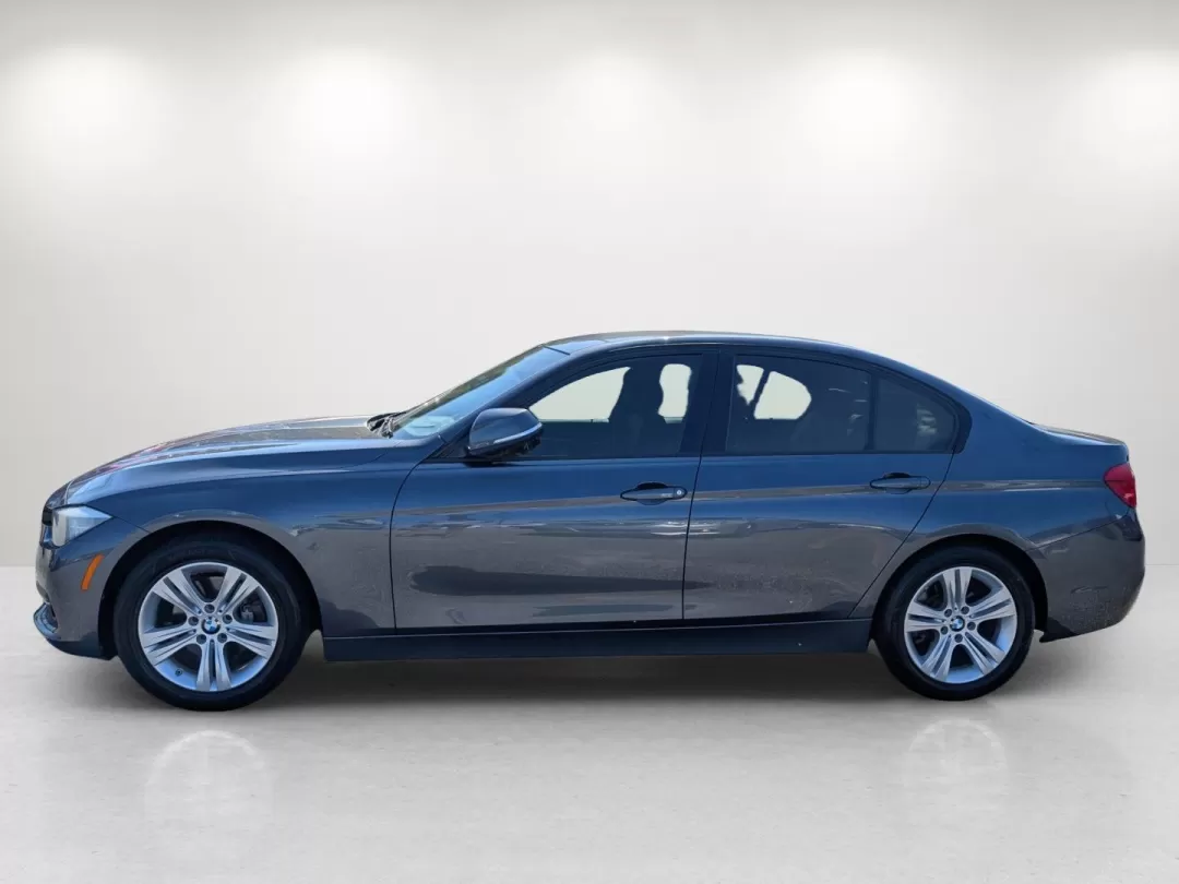 2016 BMW 3 Series 328i (WBA8E9G56GN) with an Other engine, located at 7000 Northlake Connector, Columbus, GA, 31904, (706) 987-8085, 32.524975, -84.978134 - 2016 BMW 3 Series 328i - Photo#7