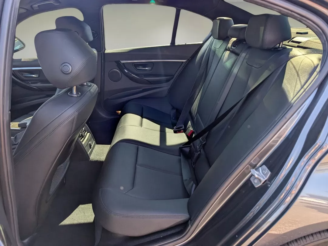 2016 BMW 3 Series 328i (WBA8E9G56GN) with an Other engine, located at 7000 Northlake Connector, Columbus, GA, 31904, (706) 987-8085, 32.524975, -84.978134 - 2016 BMW 3 Series 328i - Photo#10