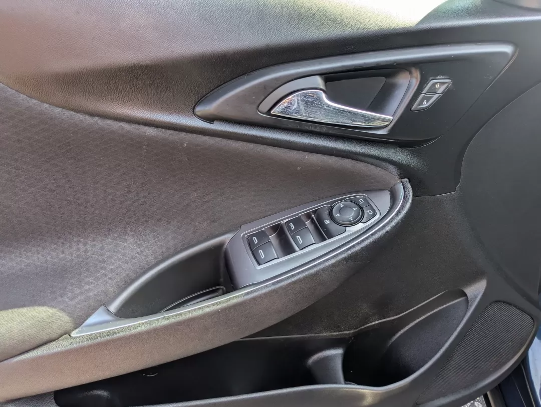2019 /Jet Black Chevrolet Malibu LT (1G1ZD5ST0KF) with an Other engine, located at 3959 U.S. 80 W, Phenix City, AL, 36870, (334) 297-4885, 32.469296, -85.135185 - Discover the perfect blend of style, comfort, and cutting-edge technology with this **2019 Chevrolet Malibu LT**, available now at **Gils Auto** in **Phenix City, AL**. This versatile sedan is not just a means of transportation; it's an experience that enhances your daily life, whether you're commut - Photo#8