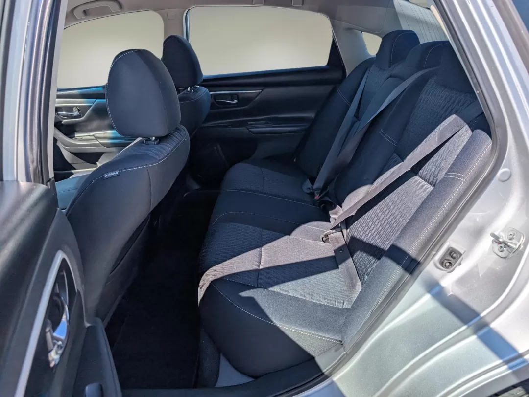 2017 /Charcoal Nissan Altima 2.5 SV (1N4AL3APXHC) with an Other engine, located at 7000 Northlake Connector, Columbus, GA, 31904, (706) 987-8085, 32.524975, -84.978134 - 2017 Nissan Altima 2.5 SV - Photo#10