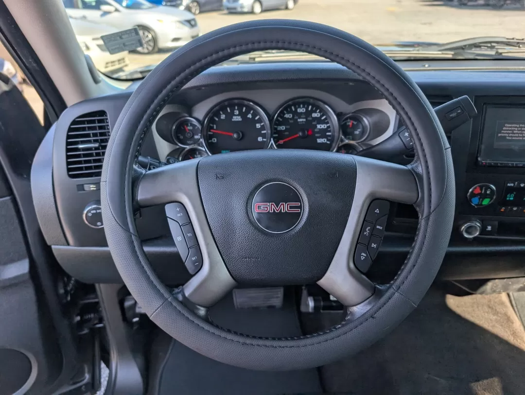 2011 /Ebony GMC Sierra 1500 SLE (3GTP1VE03BG) with an Other engine, located at 3959 U.S. 80 W, Phenix City, AL, 36870, (334) 297-4885, 32.469296, -85.135185 - **Experience Unmatched Versatility with the 2011 GMC Sierra 1500 SLE Crew Cab at Gils Auto Your Trusted Buy Here Pay Here Dealership in Phenix City, AL!**<br /> <br /> Are you ready to elevate your lifestyle with a reliable and rugged vehicle that fits seamlessly into your daily routine? Whether yo - Photo#16