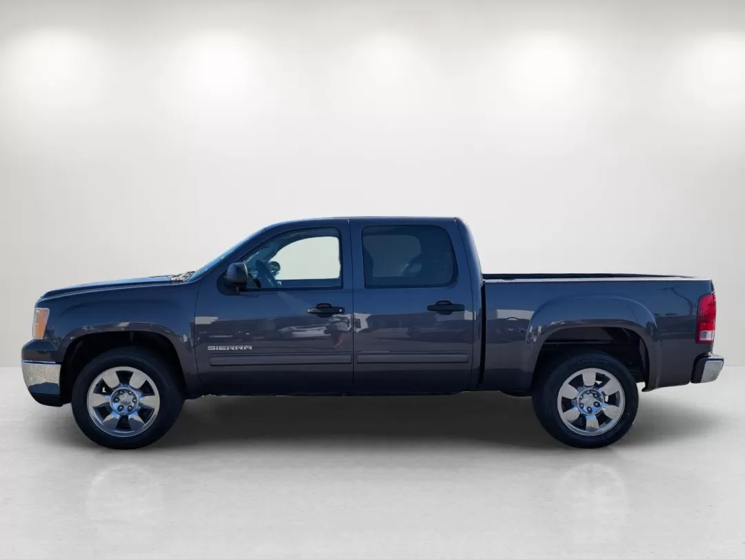 2011 /Ebony GMC Sierra 1500 SLE (3GTP1VE03BG) with an Other engine, located at 5115 14th Ave., Columbus, GA, 31904, (706) 323-0345, 32.511494, -84.971046 - **Experience Unmatched Versatility with the 2011 GMC Sierra 1500 SLE Crew Cab at Gils Auto Your Trusted Buy Here Pay Here Dealership in Phenix City, AL!**<br /> <br /> Are you ready to elevate your lifestyle with a reliable and rugged vehicle that fits seamlessly into your daily routine? Whether yo - Photo#7