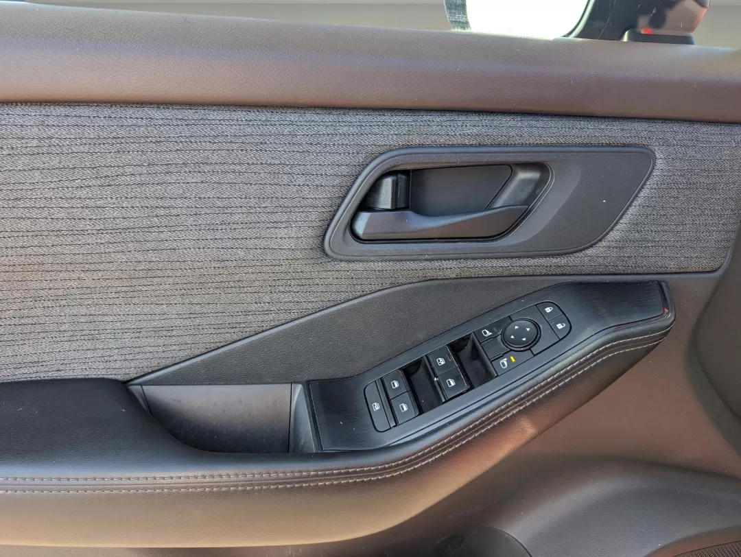 2021 /Charcoal Nissan Rogue S (5N1AT3AA6MC) with an Other engine, located at 1430 Gateway Drive, Opelika, AL, 36801, (334) 239-0944, 32.637871, -85.409790 - 2021 Nissan Rogue S - Photo#8