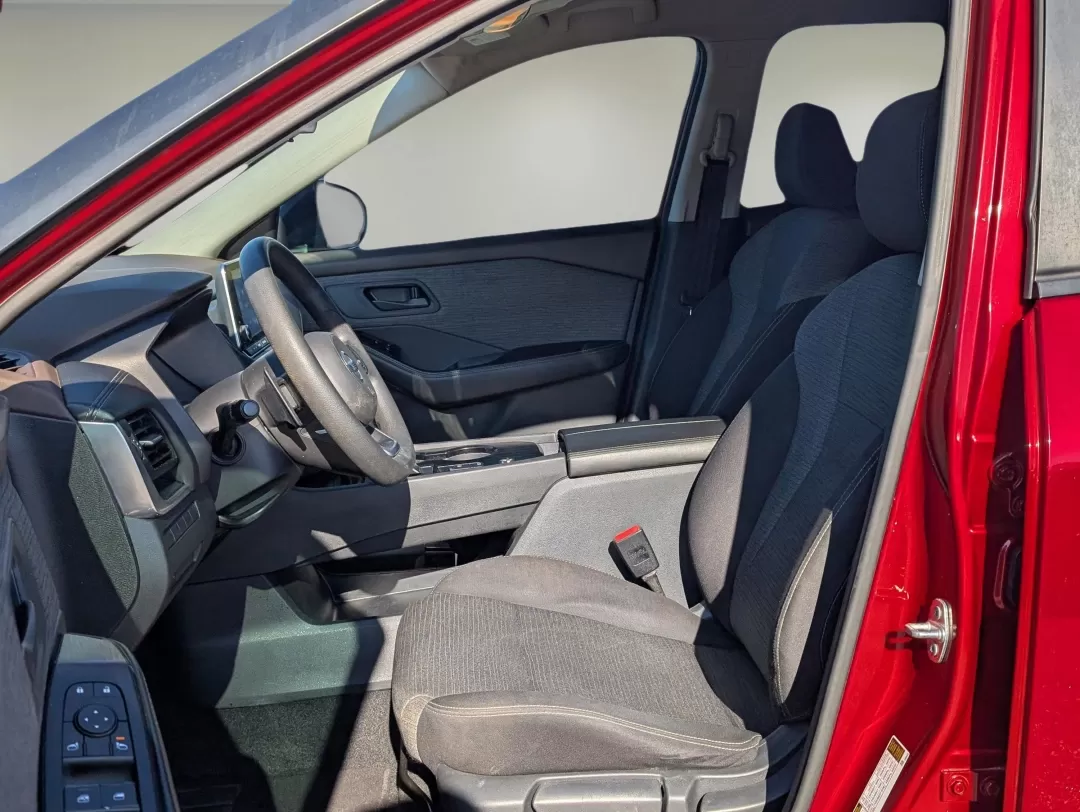 2021 /Charcoal Nissan Rogue S (5N1AT3AA6MC) with an Other engine, located at 1430 Gateway Drive, Opelika, AL, 36801, (334) 239-0944, 32.637871, -85.409790 - 2021 Nissan Rogue S - Photo#9