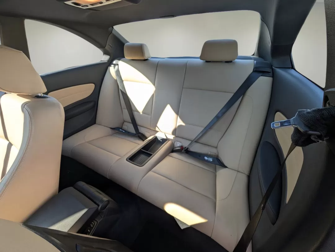 2013 BMW 1 Series 128i (WBAUP7C5XDV) with an Other engine, located at 1430 Gateway Drive, Opelika, AL, 36801, (334) 239-0944, 32.637871, -85.409790 - 2013 BMW 1 Series 128i - Photo#10