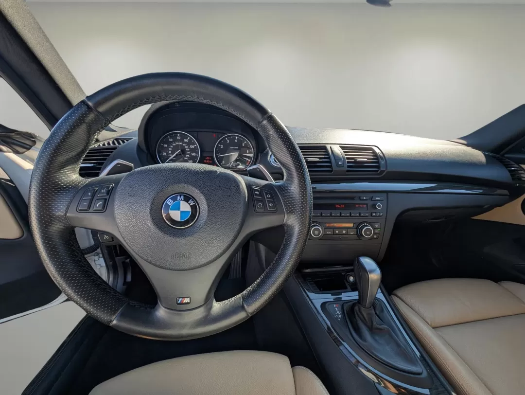 2013 BMW 1 Series 128i (WBAUP7C5XDV) with an Other engine, located at 1430 Gateway Drive, Opelika, AL, 36801, (334) 239-0944, 32.637871, -85.409790 - 2013 BMW 1 Series 128i - Photo#11