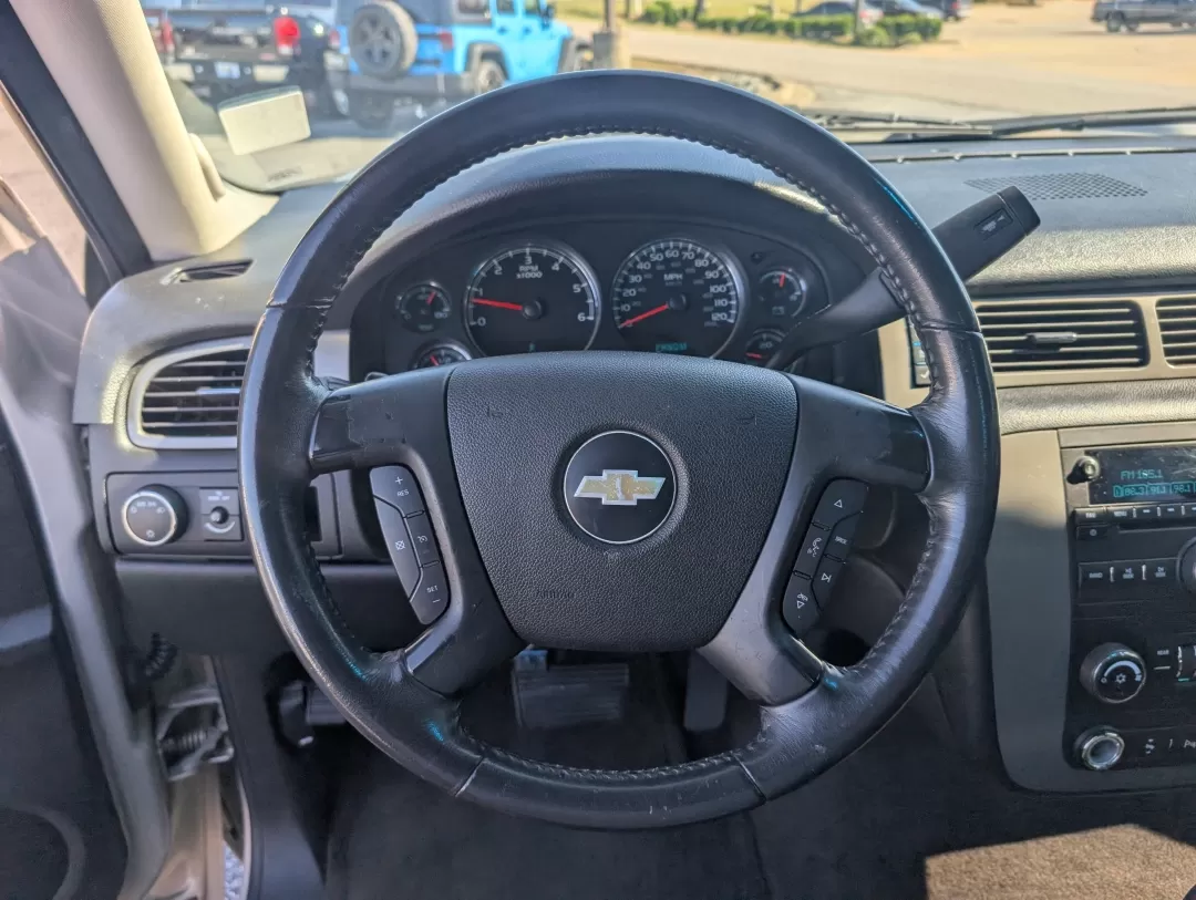 2009 /Ebony Chevrolet Tahoe LS (1GNEC13329R) with an Other engine, located at 3959 U.S. 80 W, Phenix City, AL, 36870, (334) 297-4885, 32.469296, -85.135185 - **Explore the Open Road in This 2009 Chevrolet Tahoe Your Next Adventure Awaits!**<br /> <br /> Are you dreaming of weekend getaways with family, or perhaps a reliable companion for your daily commute? Look no further! The 2009 Chevrolet Tahoe LS is the ideal SUV for those who crave versatility wit - Photo#16