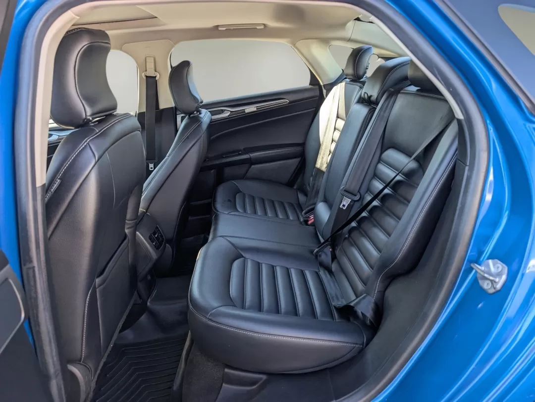 2019 Ford Fusion SEL (3FA6P0CD2KR) with an Other engine, located at 1430 Gateway Drive, Opelika, AL, 36801, (334) 239-0944, 32.637871, -85.409790 - 2019 Ford Fusion SEL - Photo#10
