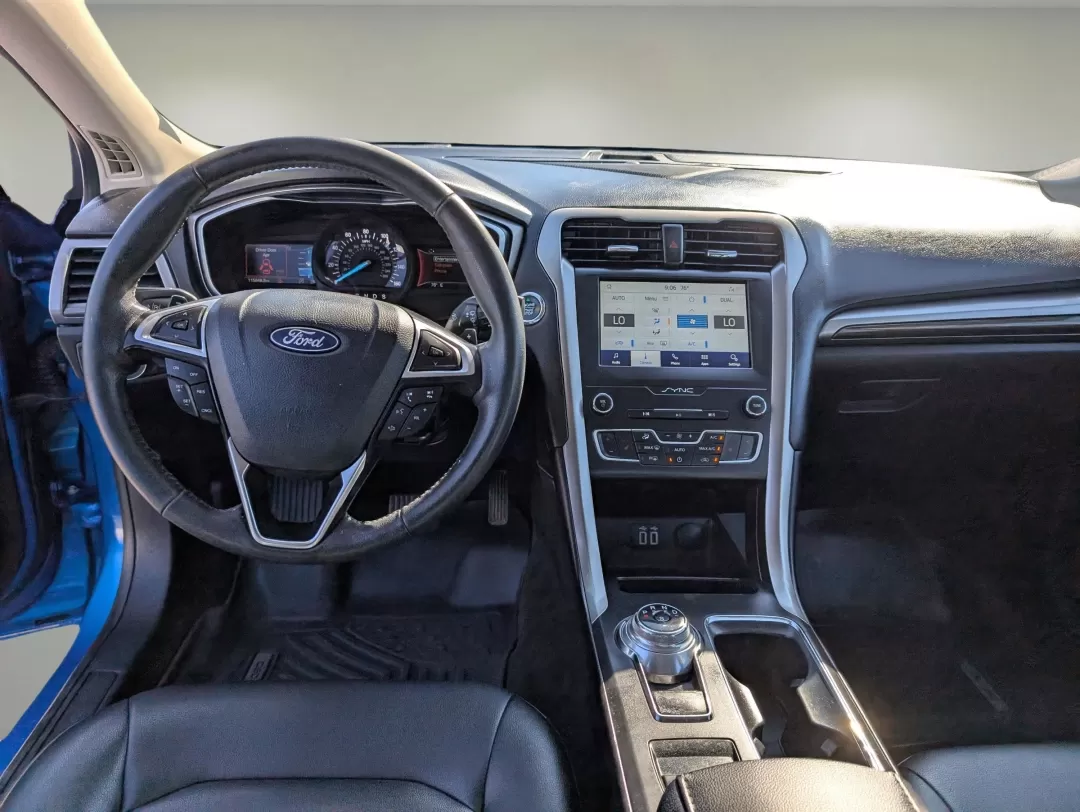 2019 Ford Fusion SEL (3FA6P0CD2KR) with an Other engine, located at 1430 Gateway Drive, Opelika, AL, 36801, (334) 239-0944, 32.637871, -85.409790 - 2019 Ford Fusion SEL - Photo#11