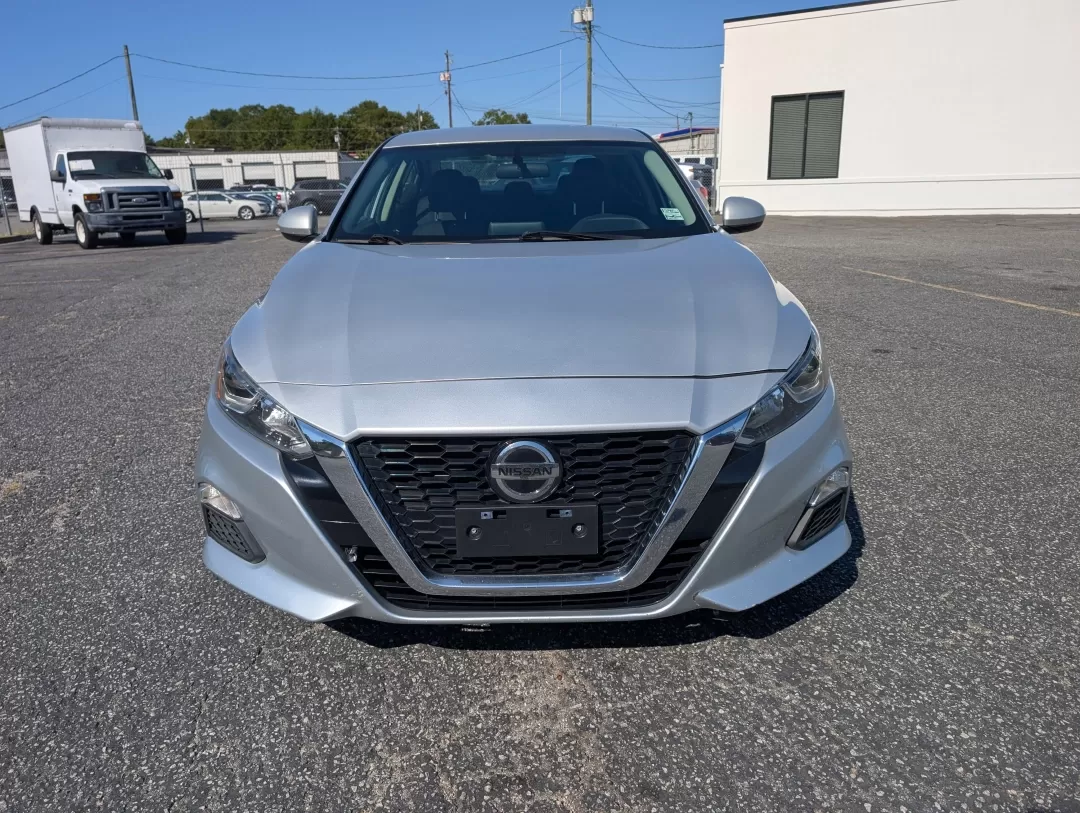 2020 /Charcoal Nissan Altima 2.5 S (1N4BL4BV6LC) with an Other engine, located at 3959 U.S. 80 W, Phenix City, AL, 36870, (334) 297-4885, 32.469296, -85.135185 - **Drive into Adventure with the 2020 Nissan Altima at Gils Auto in Phenix City, AL!**<br /> <br /> Are you in search of a reliable sedan that perfectly balances everyday commuting with weekend road trips? Look no further than the 2020 Nissan Altima, now available at Gils Auto-your trusted Buy Here P - Photo#1