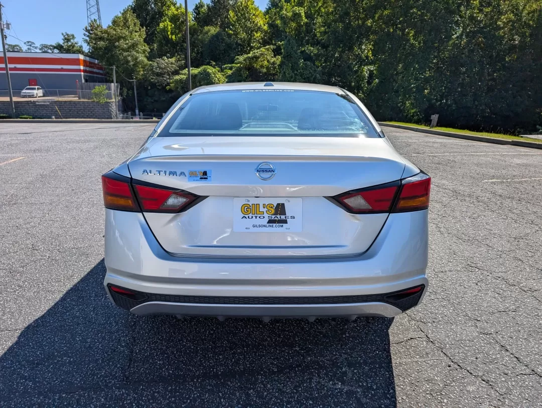 2020 /Charcoal Nissan Altima 2.5 S (1N4BL4BV6LC) with an Other engine, located at 3959 U.S. 80 W, Phenix City, AL, 36870, (334) 297-4885, 32.469296, -85.135185 - **Drive into Adventure with the 2020 Nissan Altima at Gils Auto in Phenix City, AL!**<br /> <br /> Are you in search of a reliable sedan that perfectly balances everyday commuting with weekend road trips? Look no further than the 2020 Nissan Altima, now available at Gils Auto-your trusted Buy Here P - Photo#5