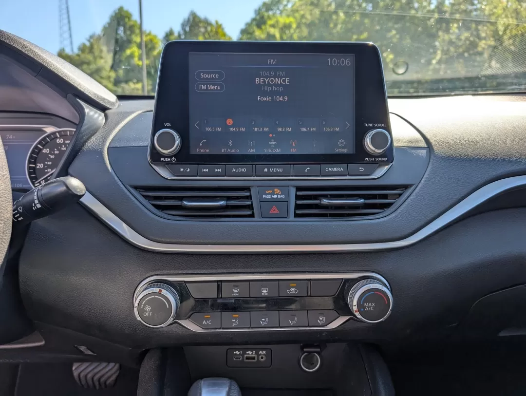 2020 /Charcoal Nissan Altima 2.5 S (1N4BL4BV6LC) with an Other engine, located at 3959 U.S. 80 W, Phenix City, AL, 36870, (334) 297-4885, 32.469296, -85.135185 - **Drive into Adventure with the 2020 Nissan Altima at Gils Auto in Phenix City, AL!**<br /> <br /> Are you in search of a reliable sedan that perfectly balances everyday commuting with weekend road trips? Look no further than the 2020 Nissan Altima, now available at Gils Auto-your trusted Buy Here P - Photo#12