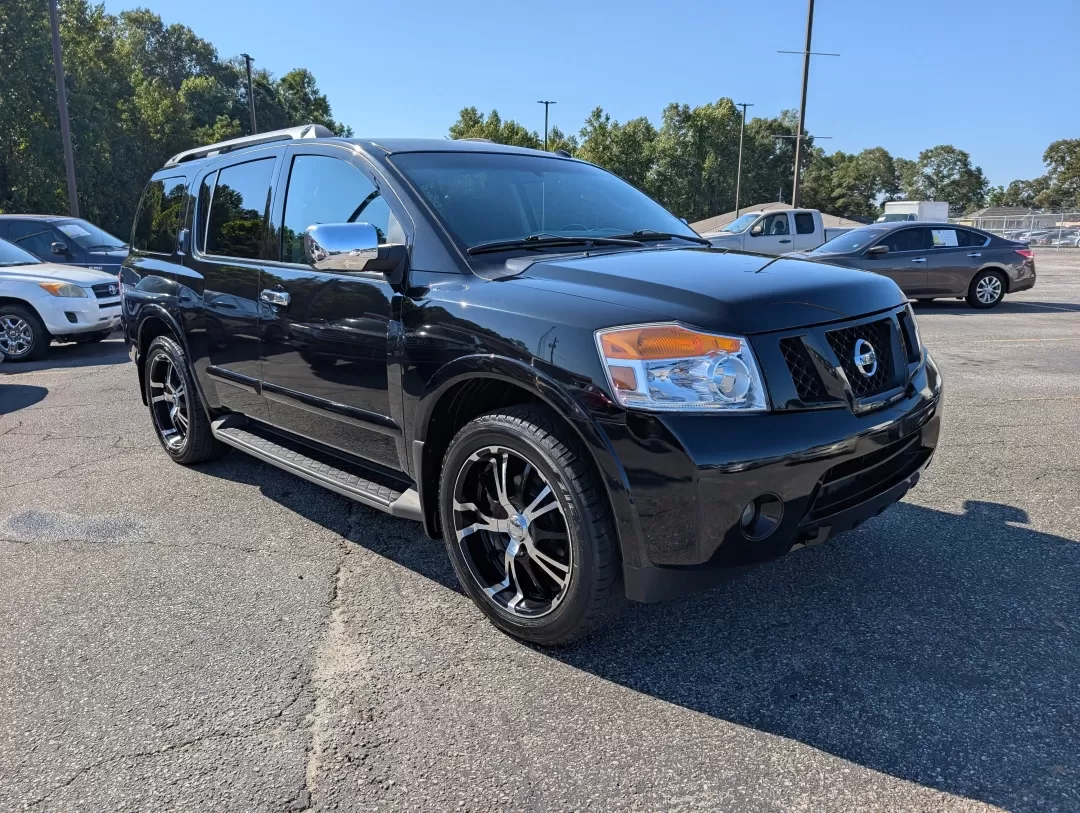 2011 /Charcoal Nissan Armada SV (5N1BA0ND8BN) with an Other engine, located at 3959 U.S. 80 W, Phenix City, AL, 36870, (334) 297-4885, 32.469296, -85.135185 - **Unleash Your Adventurous Spirit with the 2011 Nissan Armada SV!** <br /> <br /> Are you ready to embrace the open road and create unforgettable memories with your family? Look no further than this stunning 2011 Nissan Armada SV, available at Gils Auto in Phenix City, AL! Perfect for growing famili - Photo#2
