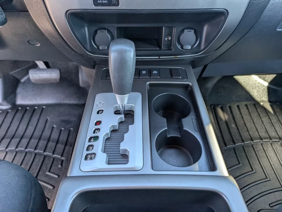 2011 /Charcoal Nissan Armada SV (5N1BA0ND8BN) with an Other engine, located at 3959 U.S. 80 W, Phenix City, AL, 36870, (334) 297-4885, 32.469296, -85.135185 - **Unleash Your Adventurous Spirit with the 2011 Nissan Armada SV!** <br /> <br /> Are you ready to embrace the open road and create unforgettable memories with your family? Look no further than this stunning 2011 Nissan Armada SV, available at Gils Auto in Phenix City, AL! Perfect for growing famili - Photo#13