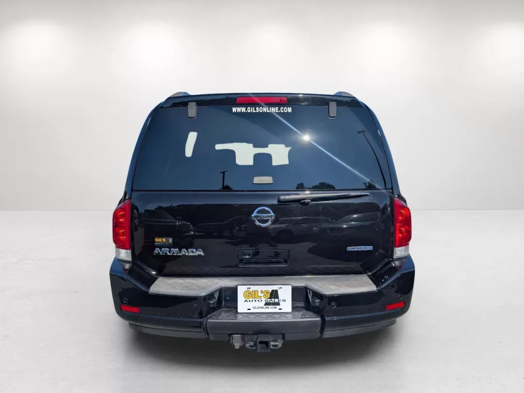 2011 /Charcoal Nissan Armada SV (5N1BA0ND8BN) with an Other engine, located at 3959 U.S. 80 W, Phenix City, AL, 36870, (334) 297-4885, 32.469296, -85.135185 - **Unleash Your Adventurous Spirit with the 2011 Nissan Armada SV!** <br /> <br /> Are you ready to embrace the open road and create unforgettable memories with your family? Look no further than this stunning 2011 Nissan Armada SV, available at Gils Auto in Phenix City, AL! Perfect for growing famili - Photo#6